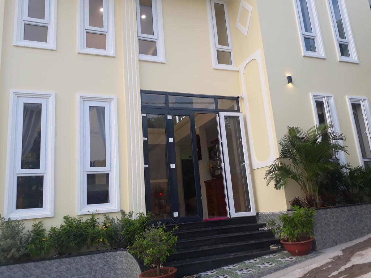 Khach San Thuy Young Hotel หวุงเต่า ภายนอก รูปภาพ