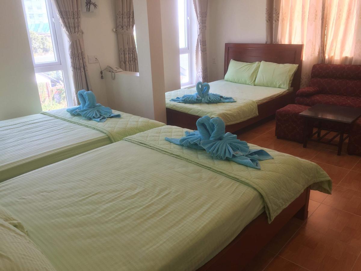 Khach San Thuy Young Hotel หวุงเต่า ภายนอก รูปภาพ